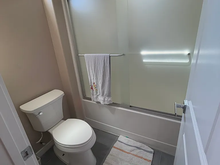 Jack and Jill full bathroom
