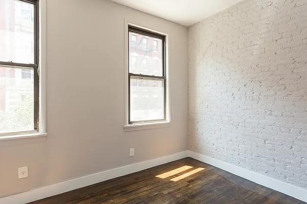 Rented by MNS | media 35