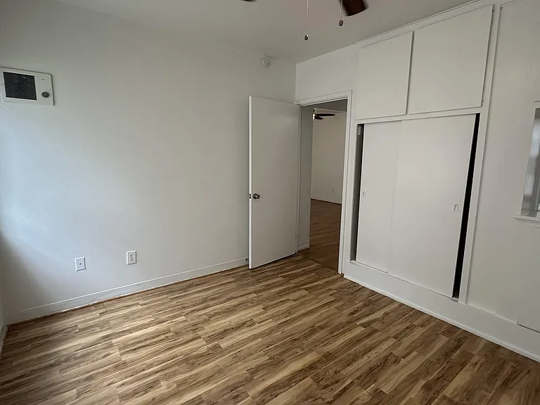 5603 Jackson St — Photo 11