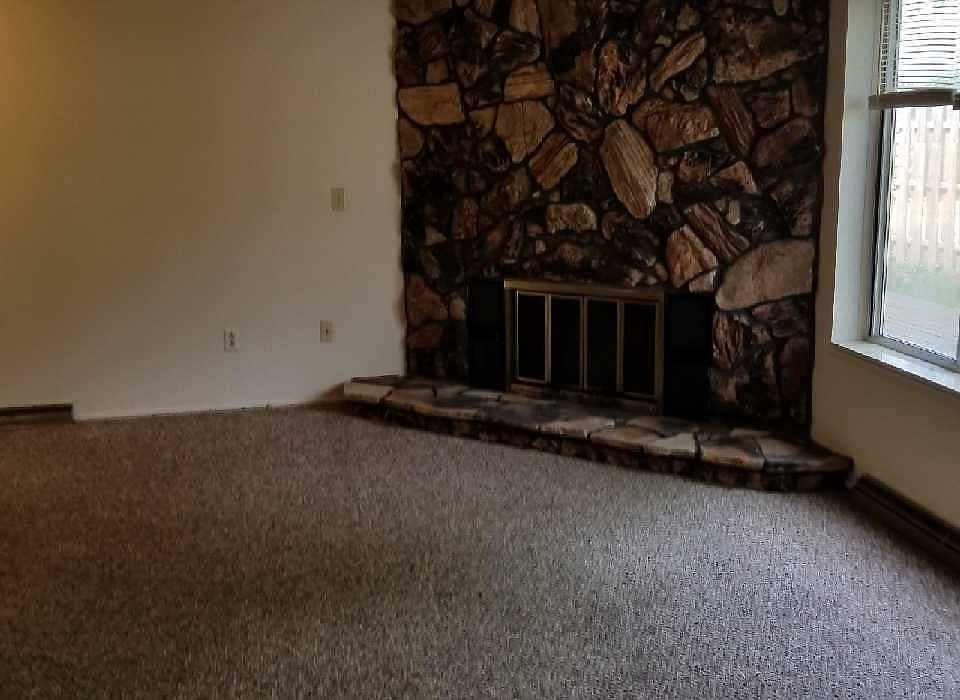 1st image of 2510 W Genesee Ave APT 1
