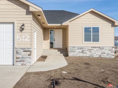 512 Shirley St, Harrisburg, SD, 57032