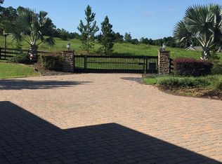 5601 Strong Point, Weirsdale, FL 32195