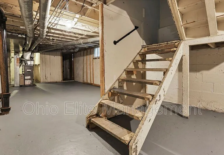 29 S Terrace Ave — Photo 24