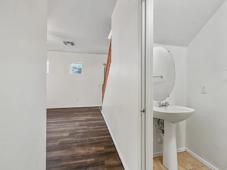 35108 N 31st Ave — Photo 15