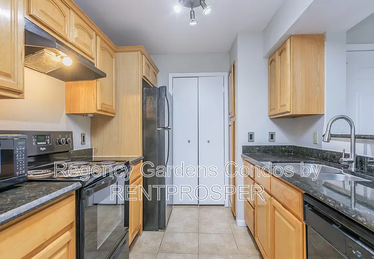 4301 Lizshire Ln #C-308 — Photo 1