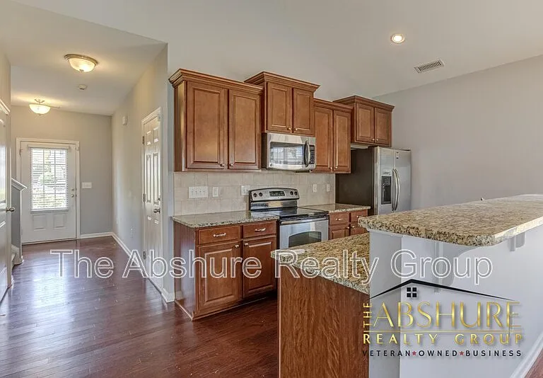 535 Smithridge Way — Photo 5