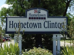 38129 Delacroix Dr, Clinton Twp, MI 48038