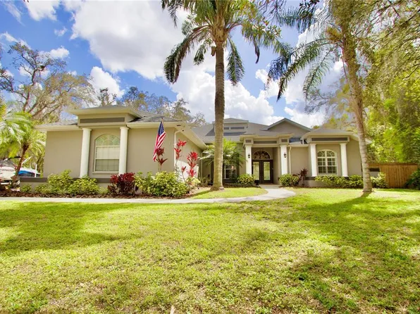 2920 Meadowood Dr, New Port Richey, FL 34655
