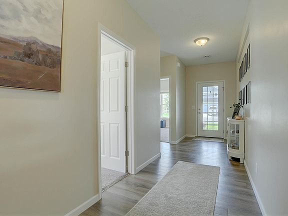 4th image of 9863 187th Ln NW