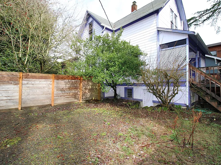 5112 SE Hawthorne Blvd — Photo 24