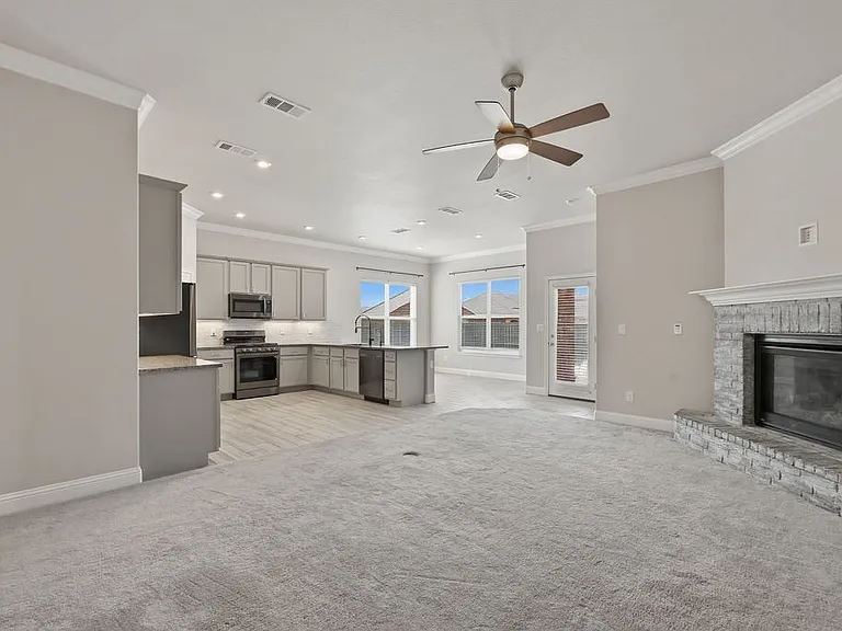 6801 Baron Dr — Photo 29