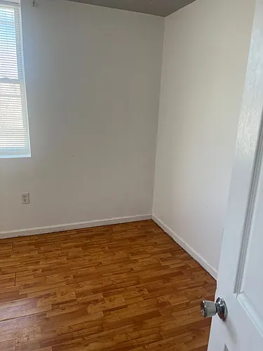 2351 N Park Ave Photo 1