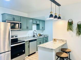 423 Oregon St APT 3, Cincinnati, OH 45202