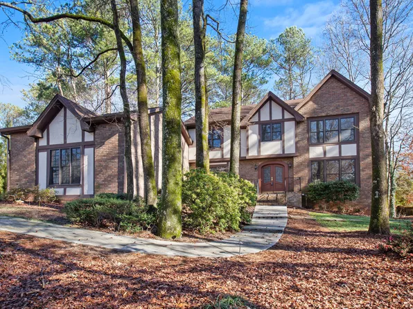 7501 Auden Trl, Sandy Springs, GA 30350