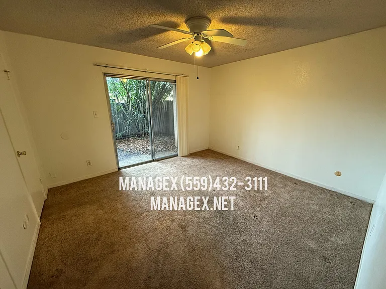 6047 N College Ave #C — Photo 4