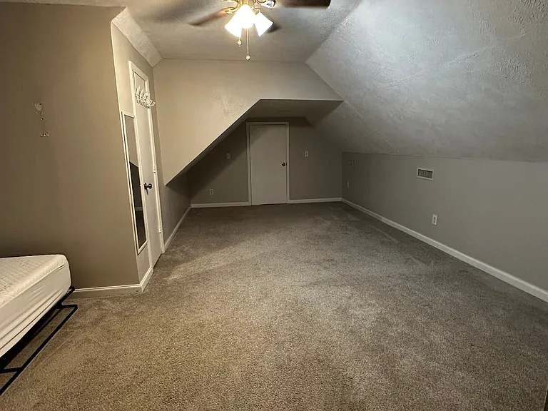 132 Fox Ridge Dr — Photo 14