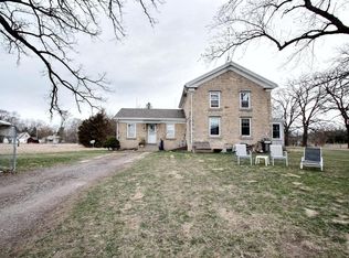 117 Highway D, Dousman, WI 53118