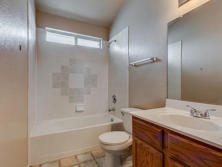 628 Paseo Hermoso Dr — Photo 20