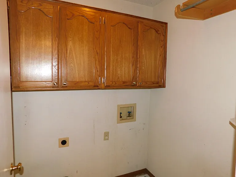 2123 Lakecrest Dr — Photo 13