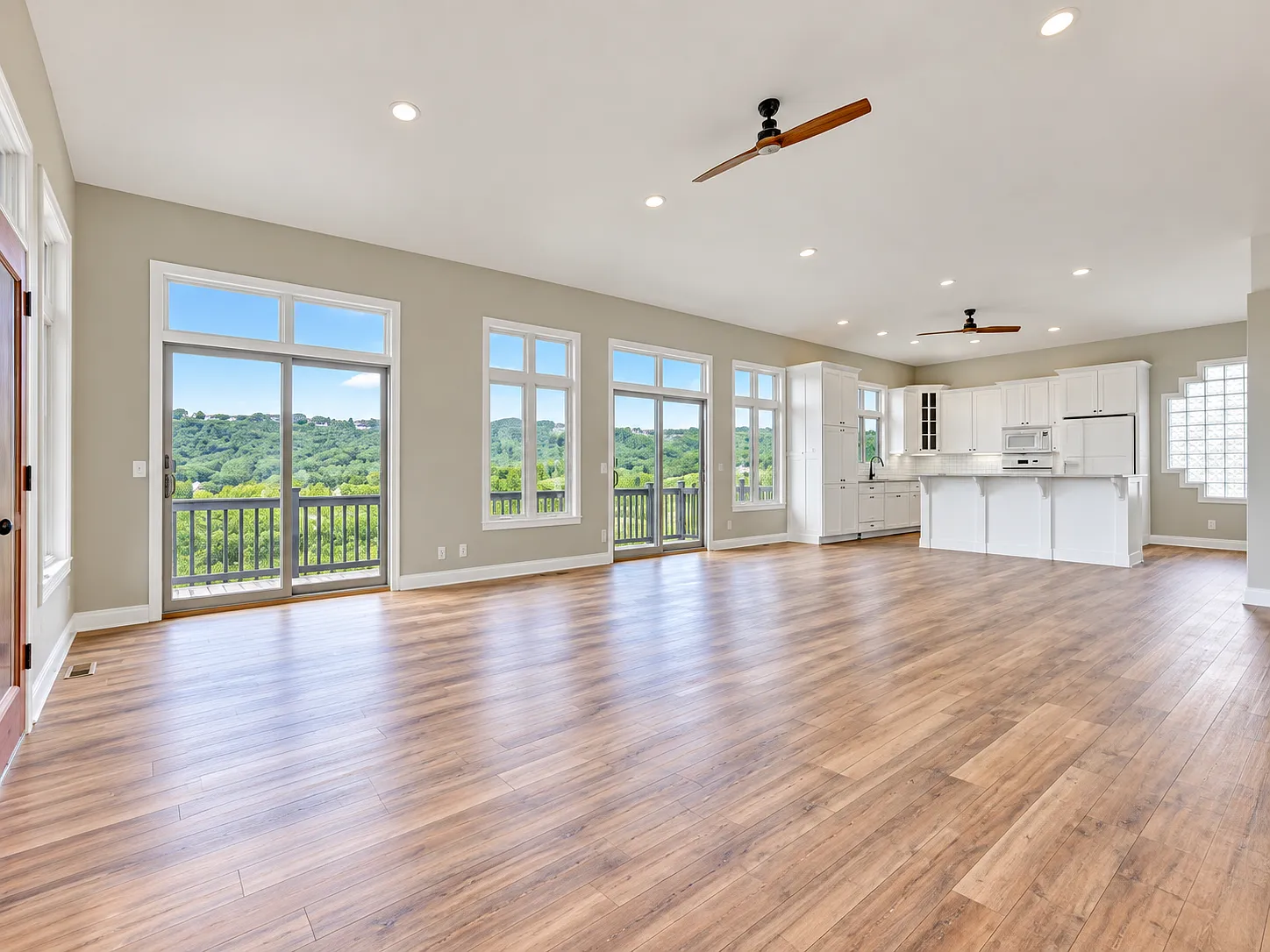 2 bed, 1750 sqft, $1,695 — Photo 2