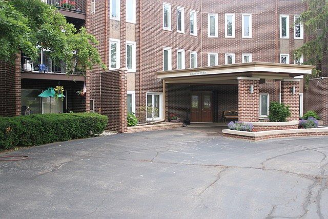1st image of 1425 Sandpebble Dr APT 228