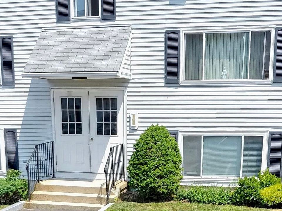 2nd image of 5455 N Main St APT 20A