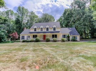 1 Chambers Pl, Randolph, NJ 07869