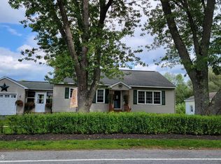 384 W Maple St, Corinth, NY 12822