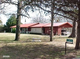 101 Daisy Ln, Ardmore, OK 73401