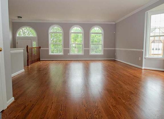 4th image of 5254 Cozy Glen Ln