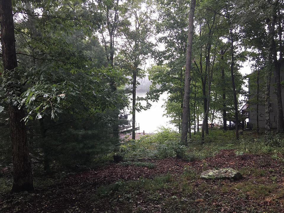 2nd image of 148 Canterbury Dr