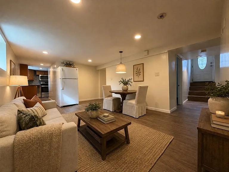 338 Riverside Ave #B — Photo 7