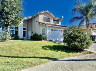 19844 Silvercrest Ln, Riverside, CA 92508