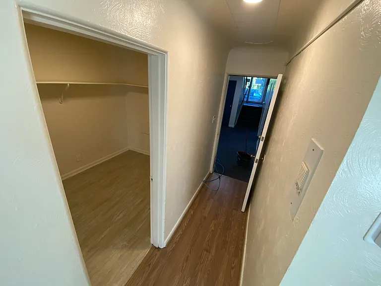 103 W Powers Cir #306 — Photo 9