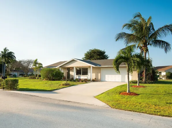 112 Blue Ridge Dr, Naples, FL 34112