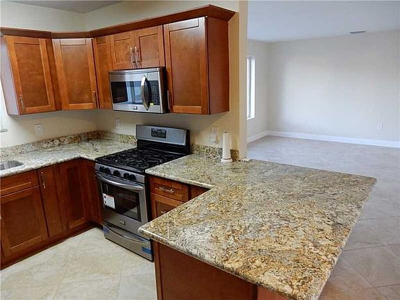 4th image of 9381 Haitian Dr