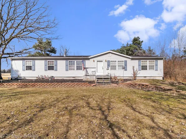 10308 Wilson Rd, Montrose, MI 48457