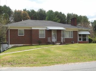 1821 Halifax Rd, Danville, VA 24540