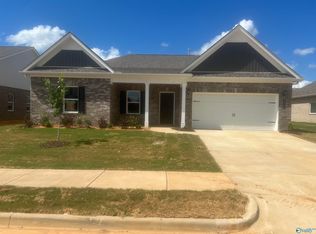 20598 Brook Valley Dr, Athens, AL 35611