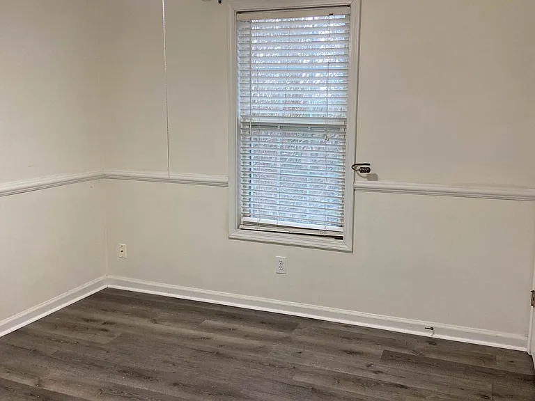 3261 Serenade Ct — Photo 37