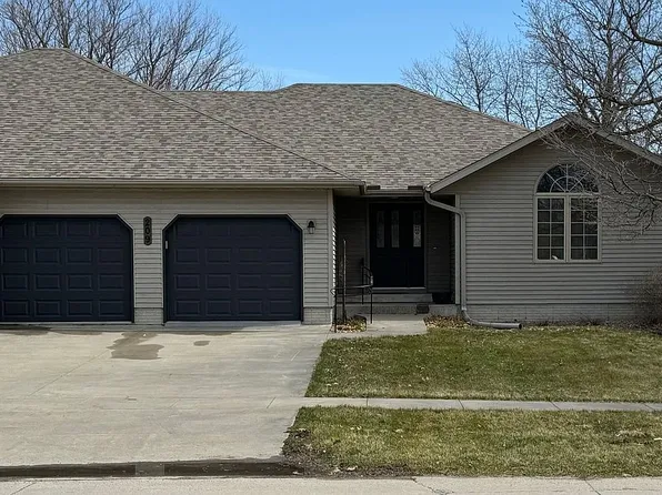 209 9th Ave, Sully, IA 50251