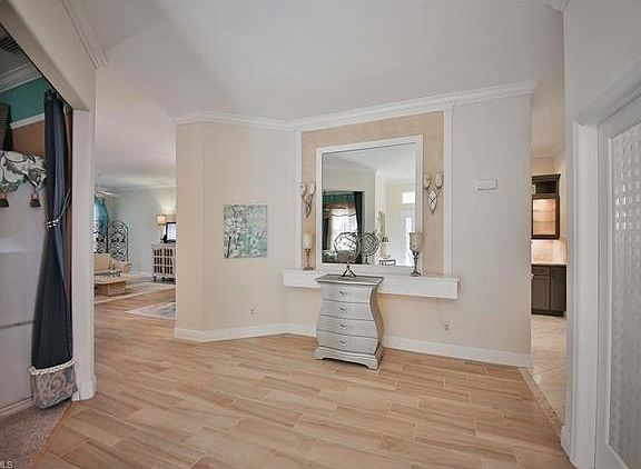 2nd image of 3661 Periwinkle Way #1-25