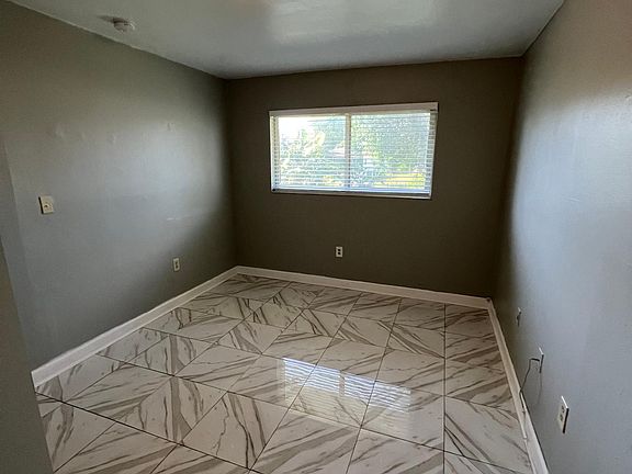 5th image of 2626 Johnson St #8