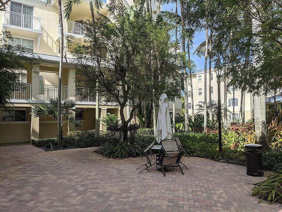 1st image of 7590 SW 102nd St #202