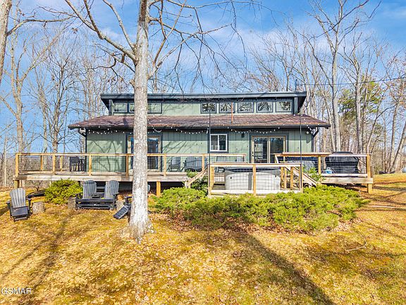 7th image of this home