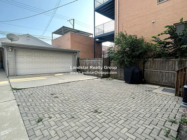 1419 W Grand Ave #G — Photo 13