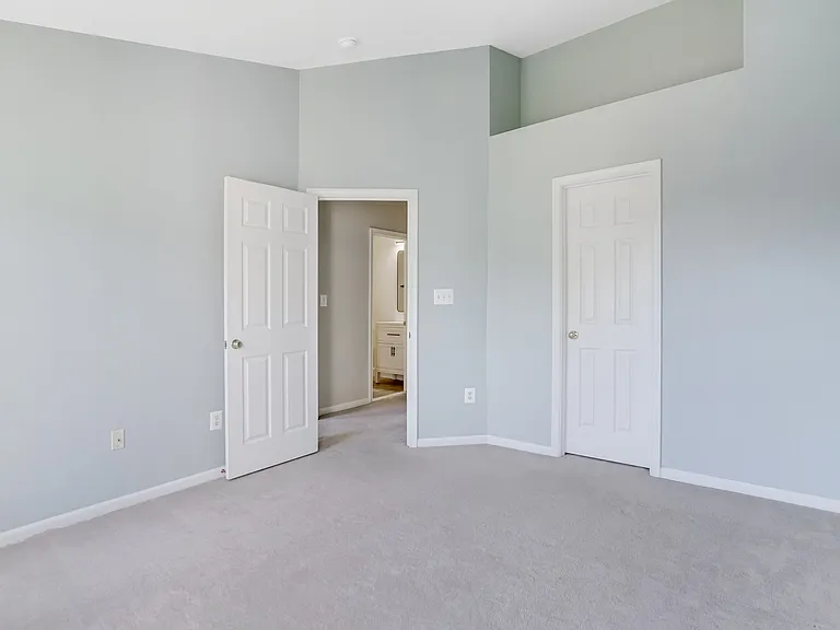 6502 Trask Ter — Photo 41