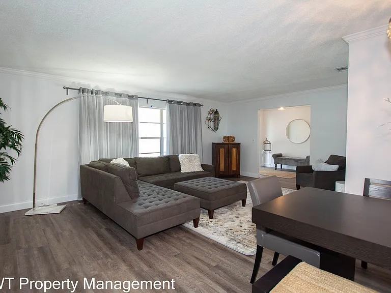 57 Florida Park Dr — Photo 6