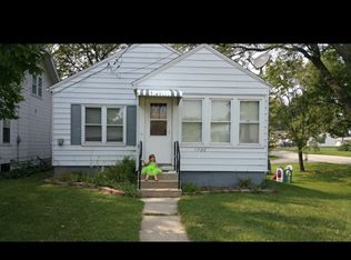 1726 Chicago Ave, Savanna, IL 61074
