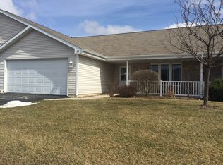13 Kings Crest Ln, Fond Du Lac, WI 54935